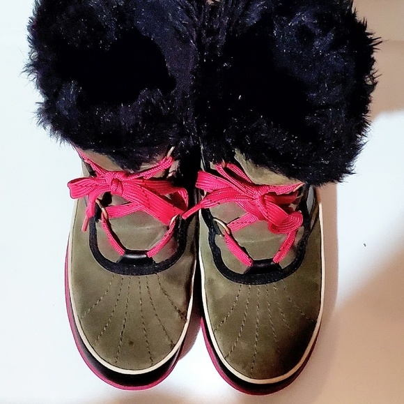 SOREL TIVOLI II WINTER BOOTS. WOMENS Sz: 9.5 LIKE NEW! GREEN, WATERPROOF SUEDE - Picture 12 of 15